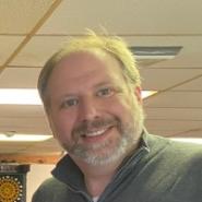Steven Mezik headshot