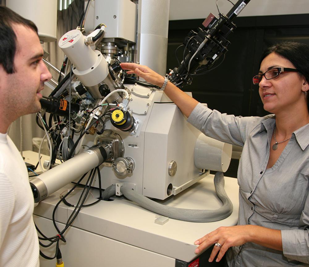 Professor Shadi Shahedipour-Sandvik in a lab